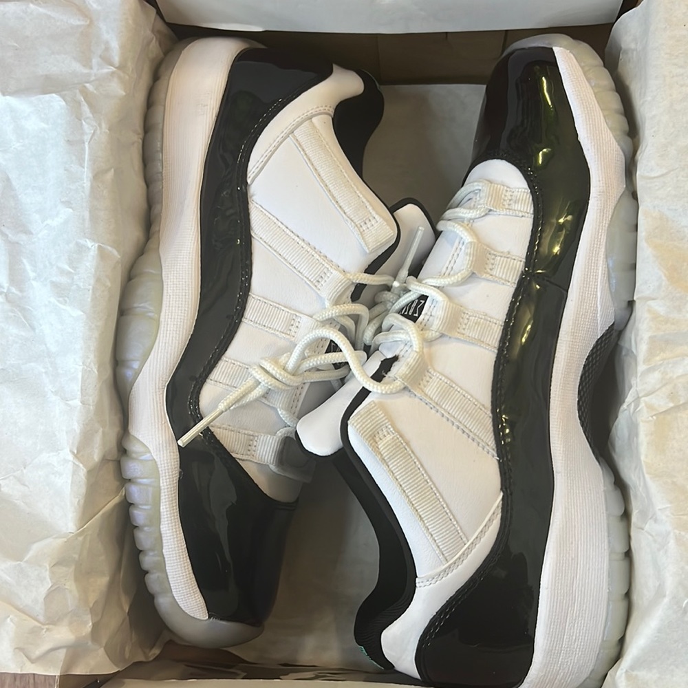 Retro 11 low